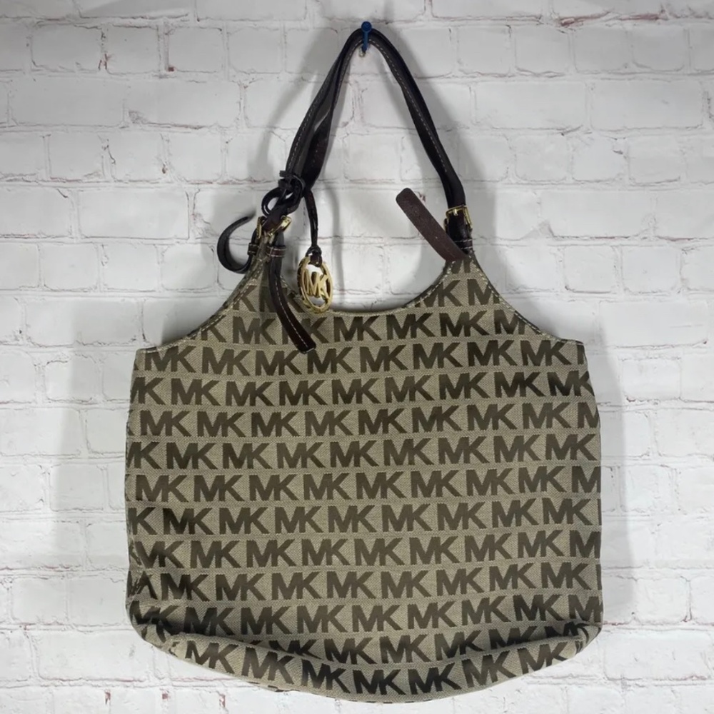 MK Jets en jacquard Michael Kors Logo bag, Beige and Brown, Golden Badge.